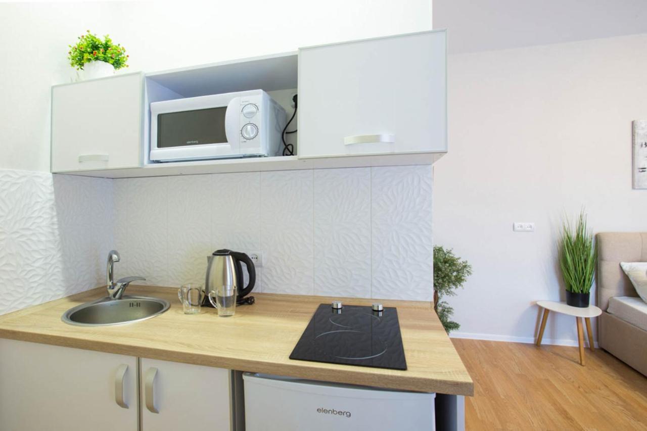 New Apartment In The Center - Gimnasiyna Naberezhna 24A-12 Charkov Exteriér fotografie